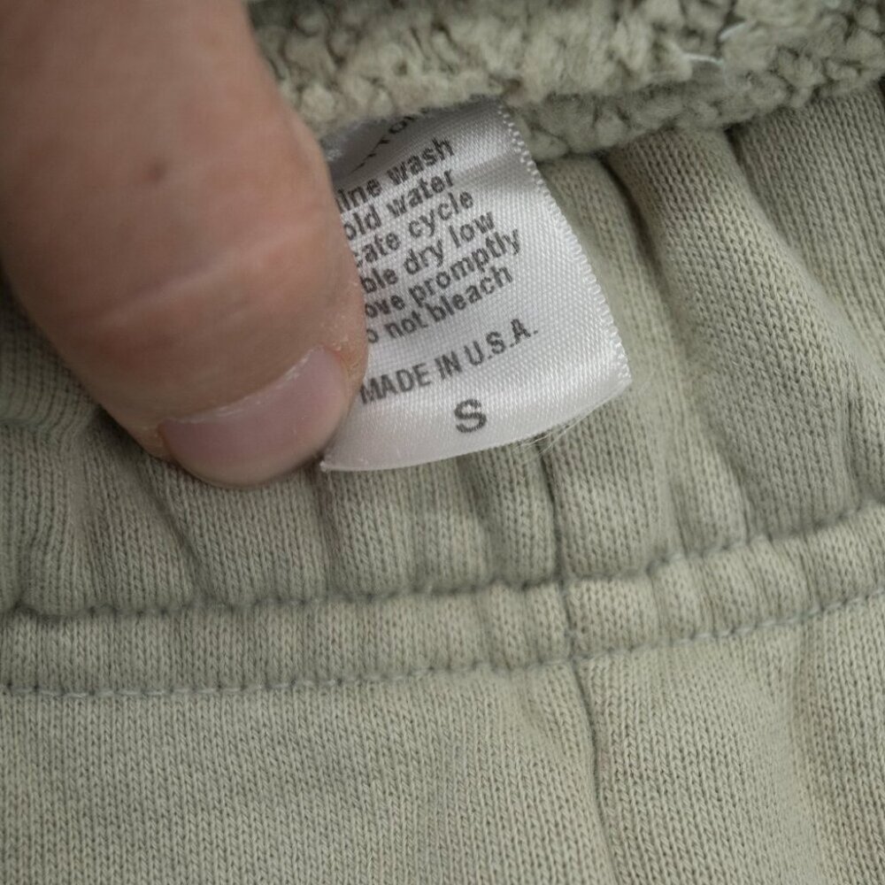 SET active Sweat Pants in Thistle (light green) | Small - Picture 4 of 5